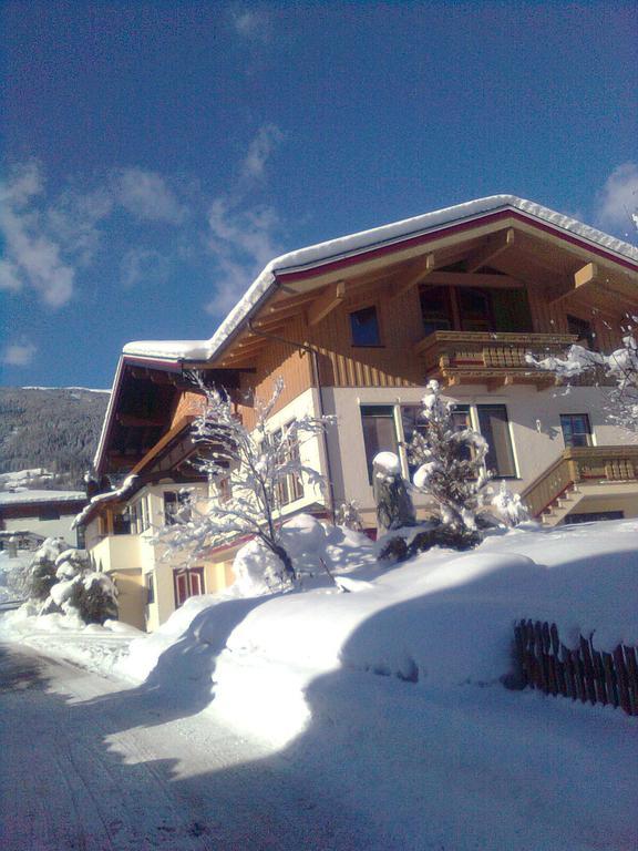 Gaestehaus Reichholf Neukirchen am Großvenediger Dış mekan fotoğraf